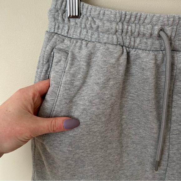 Gymshark Cotton Pocket Elastic Waist Workout Light Grey Shorts Men’s Medium - Picture 3 of 8